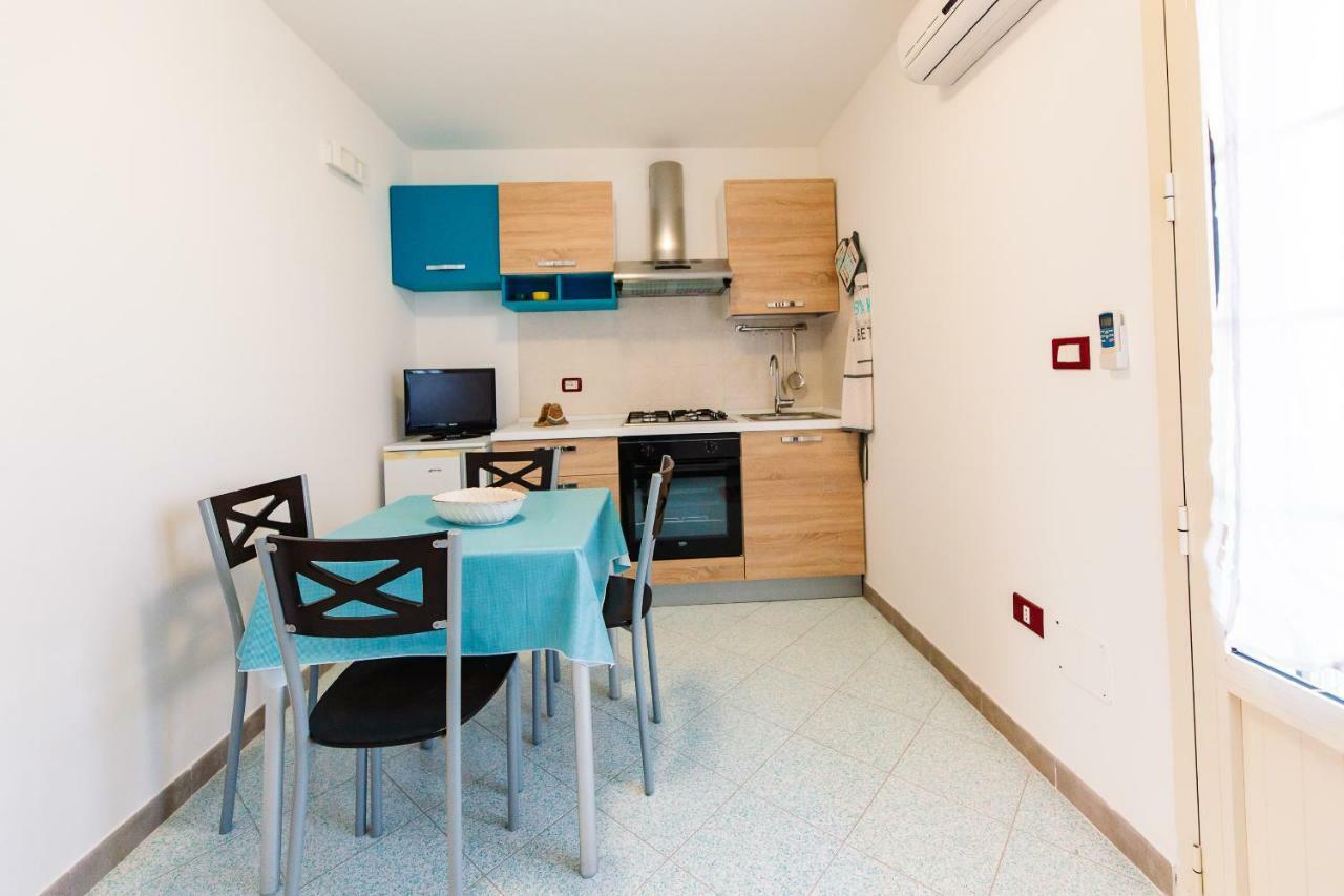B&B La Casa Nel Borgo Specchia Exterior photo