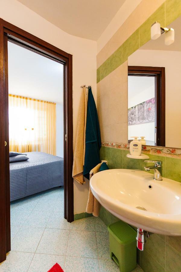 B&B La Casa Nel Borgo Specchia Exterior photo